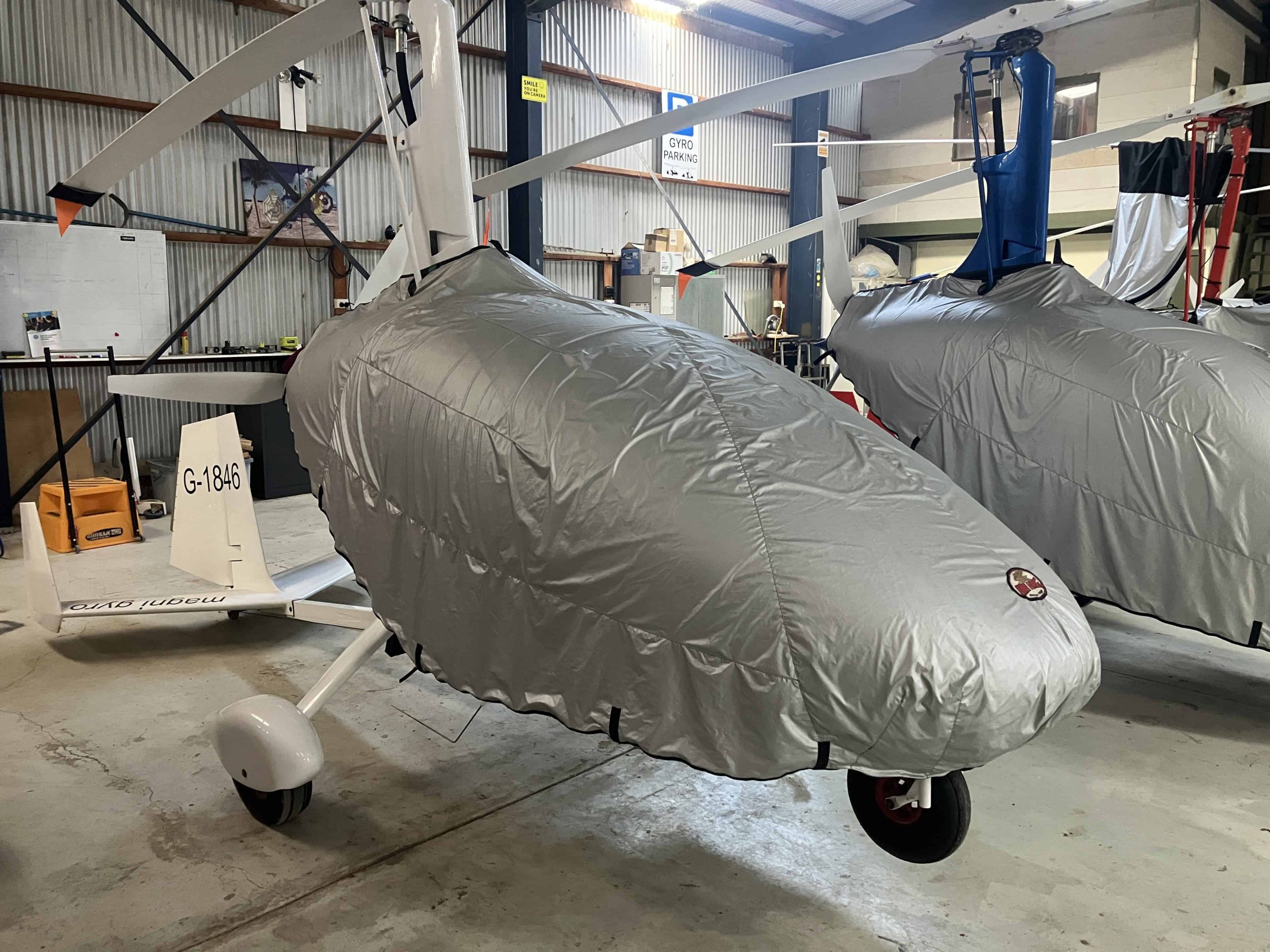 White Magni M24 with cover